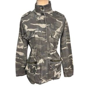 Sky and Sparrow Camouflage Jacket with Hidden Cinch Waist, Snap and Zip Up